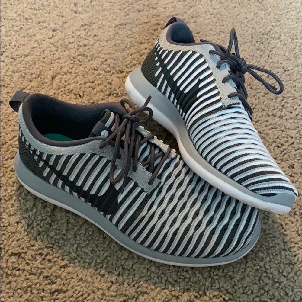 Nike Roshe Shoes